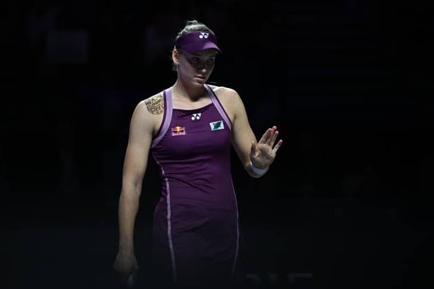 2025 WTA, Tennis Damen Finals RIYADH, SAUDI ARABIA - NOVEMBER 7: Elena Rybakina of Kazakhstan gestures during her match against Jessica Pegula (not seen) of the United States in the first semifinal on Day 7 of the 2025 WTA Finals, part of the Hologic WTA Tour, at King Saud University Indoor Arena in Riyadh, Saudi Arabia, on November 7, 2025. Artur Widak Anadolu Riyad Saudi Arabia. Editorial use only. Please get in touch for any other usage.  Copyright: x2025xAnadoluxArturxWidakx