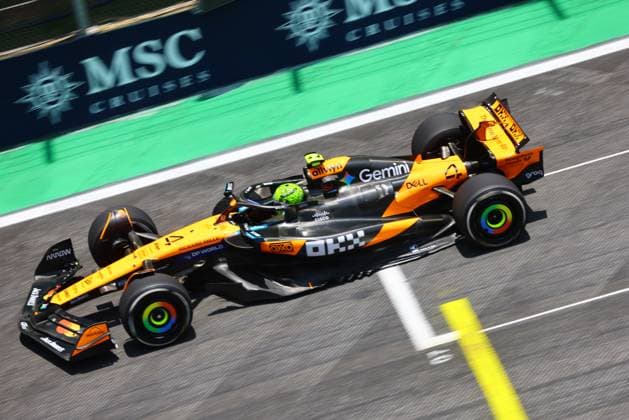 07.11.2025, Autodromo Jose Carlos Pace, Interlagos, Formula 1 MSC Cruises Grande Premio de Sao Paulo 2025 , im Bild Lando Norris (GBR), McLaren F1 Team (Photo by Hasan Bratic DeFodi Images) 07 11 2025, Autodromo Jose Carlos Pace, Interlagos, Formula 1 MSC Cruises Grande Premio de Sao Paulo 2025 , in the picture Lando Norris GBR , McLaren F1 Team Photo by Hasan Bratic DeFodi Images