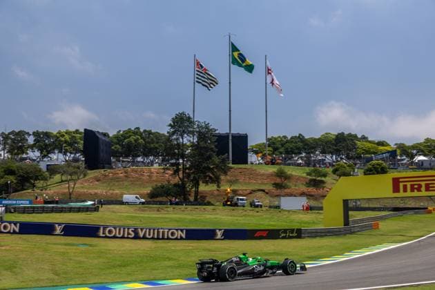 Formula 1 MSC Cruises Grande Premio de Sao Paulo 2025 07 11 2025, Autodromo Jose Carlos Pace, Interlagos, Formula 1 MSC Cruises Grande Premio de Sao Paulo 2025 , pictured Nico Hülkenberg DEU , Stake F1 Team Kick Sauber nordphotoxGmbHx xBratic nph00250