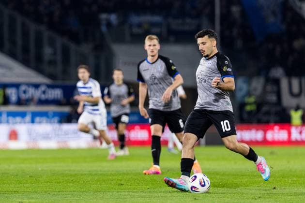 3 Liga MSV Duisburg SV Waldhof Mannheim 07 11 2025 Arianit Ferati SV Waldhof Mannheim, 10 am Ball 3 Liga, MSV Duisburg SV Waldhof Mannheim, Duisburg, schauinsland reisen arena am 7 11 2025 DFB REGULATIONS PROHIBIT ANY USE OF PHOTOGRAPHS AS IMAGE SEQUENCES AND OR QUASI VIDEO Copyright: xBEAUTIFULxSPORTS Wunderlx