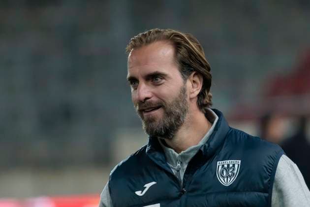 Coach Ronny Ermel Babelsberg before the match Hallescher FC vs SV Babelsberg 03, Soccer, RL Nordost, Matchday 15, Season 2025 26, 07 11 2025 Halle Leuna Chemie Stadion ST Germany