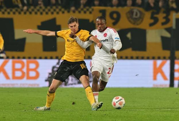 07 11 2025 Soccer Season 2025 2026 2 Soccer Bundesliga 12 Matchday SG Dynamo Dresden SGD 1 FC Nuremberg FCN Club Sportfoto Zink DaMa xdaxmax DFL regulations prohibit any use of photographs as image sequences and or quasi video only for editorial use Alexander Rossipal 19, SG Dynamo Dresden SGD Mohamed Ali Zoma 23, 1 FC Nuremberg FCN