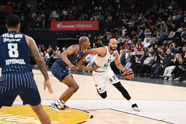 Shavon Shields Efes Istanbul - EA7 Emporio Armani Olimpia Milano EuroLeague 2025-26 Istanbul, 07 11 2025 Foto M.Ceretti Ciamillo-Castoria Istanbul  Copyright: xMassimoxCerettix