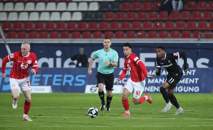 Football, RL Südwest, Kickers Offenbach - FC Freiburg II