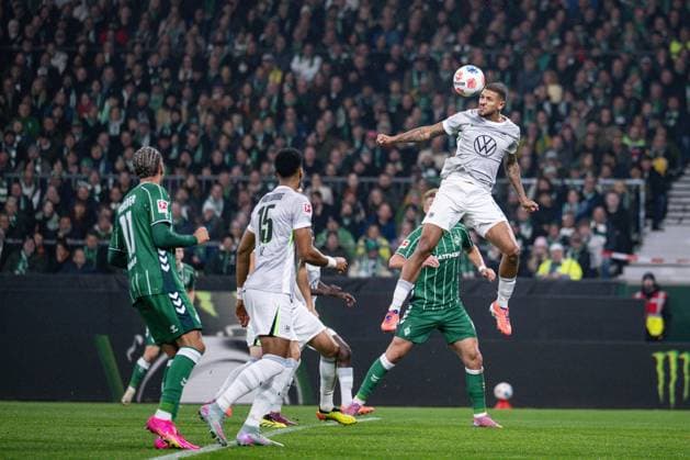07 11 2025, Football, 1 Bundesliga, 10 Matchday Season 2025 2026, SV Werder Bremen VfL Wolfsburg, Vinicius Souza VfL Wolfsburg xRHR PHOTO TKx Copyright: RHR-FOTOx RHR-FOTO TK