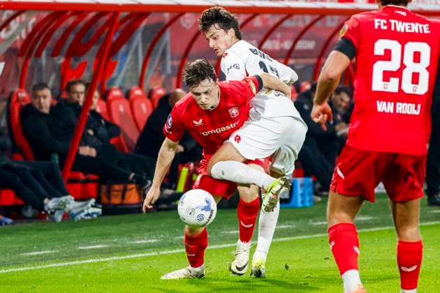 Sondre Orjaaeter of FC Twente and Nils Rossen of Telstar FC Twente v SC Telstar, Eredivisie, FC Twente 65 v Telstar 1963, De Grolsch Veste Stadium, November 7, 2025, Enschede, Netherlands.