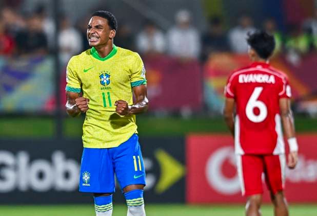 Brazil v Indonesia: Group H - FIFA U-17 World Cup Qatar 2025 Kayke of Brazil celebrates scoring his team s second goal during the FIFA U-17 World Cup Qatar 2025 Group E match between Brazil and Indonesia in Doha, Qatar, on November 7, 2025. DOHA Qatar Copyright: xNOUSHADx