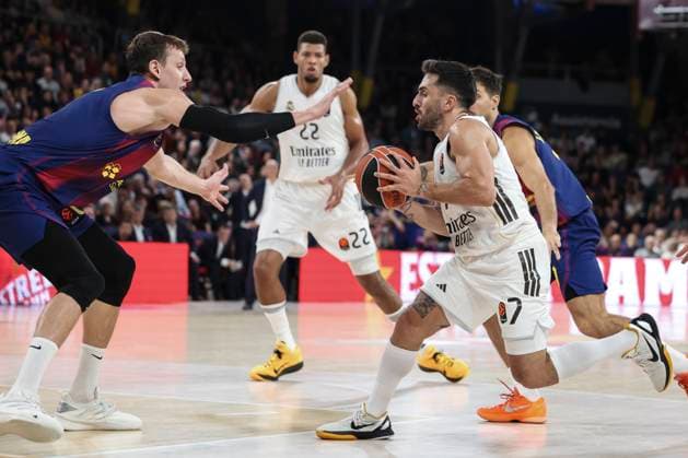 November 7, 2025, Barcelona, Barcelona, Spain: Facu Campazzo of Real Madrid in action during the EuroLeague Regular Season Round 9 match played between FC Barcelona, Barca and Real Madrid at Palau Blaugrana on November 07, 2025 in Barcelona, Spain. Barcelona Spain - ZUMAa181 20251107_zaa_a181_178 Copyright: xJavierxBorregox