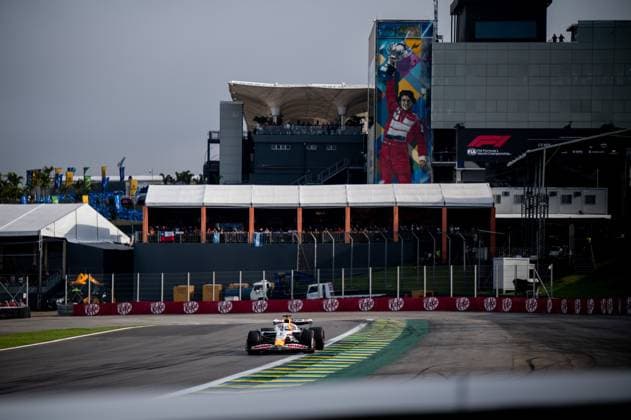 F1 - SAO PAULO GRAND PRIX 2025 06 HADJAR Isack (fra), Visa Cash App RB F1 Team VCARB02, action during the 2025 Formula 1 Grande Premio de Sao Paulo, 2025 Sao Paulo Grand Prix, 21th round of the 2025 FIA Formula One World Championship, WM, Weltmeisterschaft from November 7 to 9, 2025 on the Interlagos, in Sao Paulo, Brazil - Sao PauloBrazil  Copyright: xALBERTOxVIMERCATIx