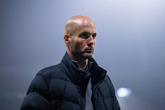 07 11 2025, Football, 1 Bundesliga, 10 Matchday Season 2025 2026, SV Werder Bremen VfL Wolfsburg, Coach Paul Simonis VfL Wolfsburg xRHR PHOTO TKx Copyright: RHR-FOTOx RHR-FOTO TK