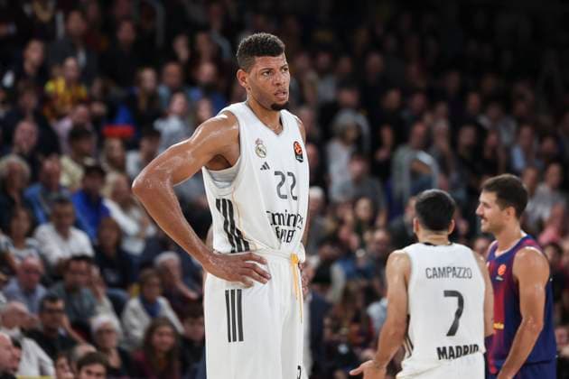November 7, 2025, Barcelona, Barcelona, Spain: Edy Tavares of Real Madrid <lo during the EuroLeague Regular Season Round 9 match played between FC Barcelona, Barca and Real Madrid at Palau Blaugrana on November 07, 2025 in Barcelona, Spain. Barcelona Spain - ZUMAa181 20251107_zaa_a181_258 Copyright: xJavierxBorregox