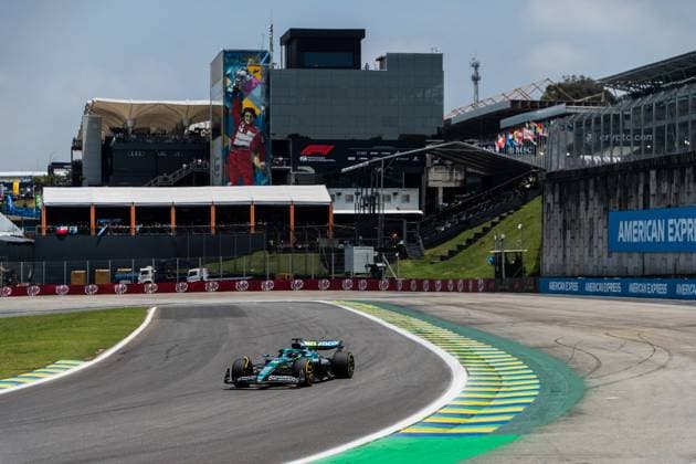 Formula?1?MSC?Cruises?Grande?Prêmio?de?São?Paulo?2025 Gabriela Testa OVERTAKE MAXPPP - São?Paulo 07 11 2025 18 STROLL Lance (can), Aston Martin Aramco Cognizant, action at the Formula 1 MSC Cruises Grande Prêmio de São Paulo 2025, the 21st round of the 2025 FIA Formula 1 World Championship, WM, Weltmeisterschaft at the Autódromo José Carlos Pace in São Paulo, interlaces, Brazil, from 6 to 9 November 2025 São?Paulo Autódromo José?Carlos?Pace, Interlagos Brazil  Copyright: xOVERTAKE MAXPPPxGabrielaxTestax OVT202511074273 OVT202511074273