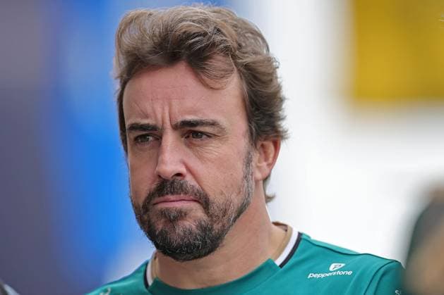 Sao Paulo, Brazil, 7th November 2025. Fernando Alonso (ESP) Aston Martin Aramco AMR25 Mercedes arrives in the Paddock during free practice of the F1 Grand Prix of Brazil at Autodromo Jose Carlos Pace  HeulerxAndrey