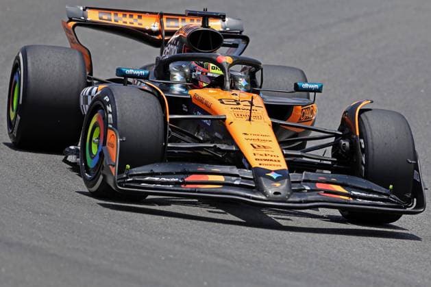 Sao Paulo, Brazil, 7th November 2025. Oscar Piastri (AUS) McLaren F1 Team MCL39 Mercedes during free practice of the F1 Grand Prix of Brazil at Autodromo Jose Carlos Pace  HeulerxAndrey