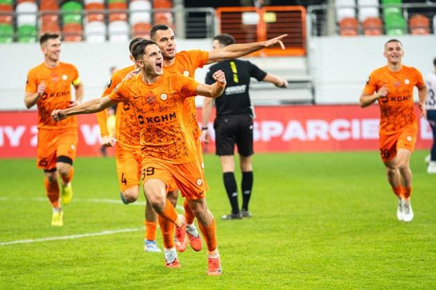 Lubin 07.11.2025 PILKA NOZNA MECZ 15. KOLEJKA PKO EKSTRAKLASA SEZON 2025 26 KGHM Zaglebie Lubin - Gornik Zabrze n z Roman Yakuba Filip Kocaba pilkarze zespol druzyna gol radosc FOT. P.Dziurman 400mm.pl NEWSPIX.PL --- newspix.pl  15813777