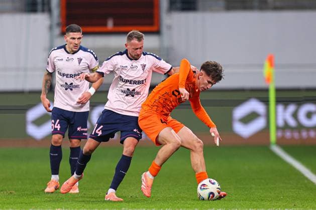 2025.11.07 Lubin pilka nozna PKO Ekstraklasa sezon 2025 2026 KGHM Zaglebie Lubin - Gornik Zabrze N z Jaroslaw Kubicki Foto Pawel Andrachiewicz PressFocus 2025.11.07 Lubin Football - Polish PKO Ekstraklasa season 2025 2026 KGHM Zaglebie Lubin - Gornik Zabrze Jaroslaw Kubicki Credit: Pawel Andrachiewicz PressFocus NEWSPIX.PL --- newspix.pl 