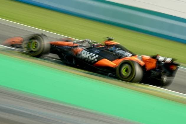 November 7, 2025, Sao Paulo, Sao Paulo, Brazil: OSCAR PIASTRI of McLaren F1 Team, drives during the qualifying for the sprint race of the 2025 Formula One Grand Prix of Sao Paulo at Interlagos circuit. Sao Paulo Brazil - ZUMAl146 20251107_aaf_l146_028 Copyright: xPauloxLopesx
