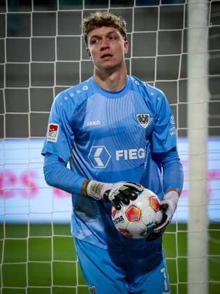 Johannes Schenk 1 SC Preussen Muenster 06 , SpVgg Greuther Fuerth vs SC Preussen Muenster, Football, Men, DFL, 2 Bundesliga, Season 2025 2026, Sportpark Ronhof Thomas Sommer, Matchday 12, 07 11 2025 Fuerth Bayern Germany Copyright: xkolbert-press MartinxAgüerax