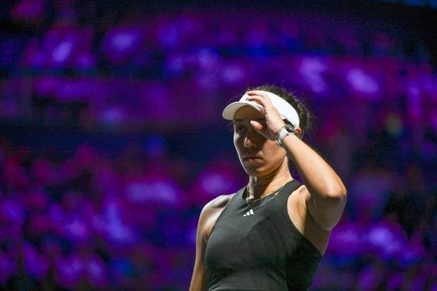 WTA, Tennis Damen Finals 2025 - Day Seven RIYADH, SAUDI ARABIA NOVEMBER 7: Jessica Pegula of the United States plays against Elena Rybakina of Kazakhstan during their semifinal match on Day 7 of the 2025 WTA Finals, part of the Hologic WTA Tour, at King Saud University Indoor Arena in Riyadh, Saudi Arabia, on November 7, 2025. Riyadh Saudi Arabia  Copyright: xSTRx originalFilename:str-wtafinal251107_np7h8.jpg