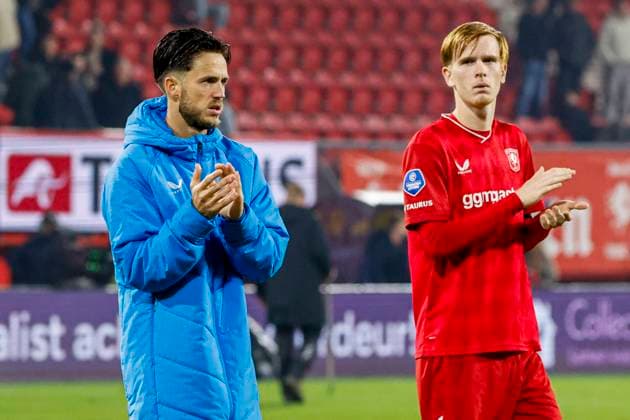Ricky van Wolfswinkel of FC Twente and Mats Rots of FC Twente looks dejected after the final whistle FC Twente v SC Telstar, Eredivisie, FC Twente 65 v Telstar 1963, De Grolsch Veste Stadium, November 7, 2025, Enschede, Netherlands.