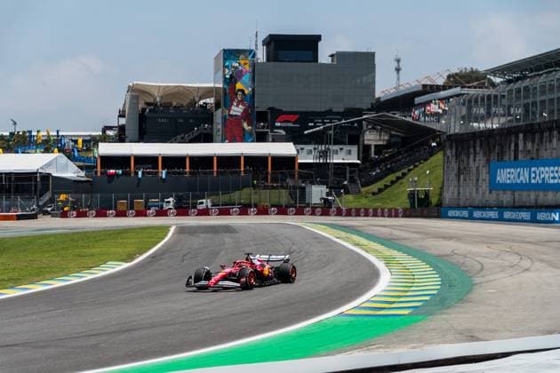 Formula?1?MSC?Cruises?Grande?Prêmio?de?São?Paulo?2025 Gabriela Testa OVERTAKE MAXPPP - São?Paulo 07 11 2025 16 LECLERC Charles (mon), Scuderia Ferrari HP, action at the Formula 1 MSC Cruises Grande Prêmio de São Paulo 2025, the 21st round of the 2025 FIA Formula 1 World Championship, WM, Weltmeisterschaft at the Autódromo José Carlos Pace in São Paulo, interlaces, Brazil, from 6 to 9 November 2025 São?Paulo Autódromo José?Carlos?Pace, Interlagos Brazil  Copyright: xOVERTAKE MAXPPPxGabrielaxTestax OVT202511084427 OVT202511084427