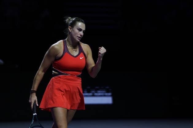 (251108) -- RIYADH, Nov. 8, 2025 -- Aryna Sabalenka of Belarus reacts during the semifinal against Amanda Anisimova of the United States at WTA, Tennis Damen Finals tennis tournament in Riyadh, Saudi Arabia, Nov. 7, 2025. Luo Chen) (SP)SAUDI ARABIA-RIYADH-TENNIS-WTA FINALS-SEMIFINAL WangxHaizhou 