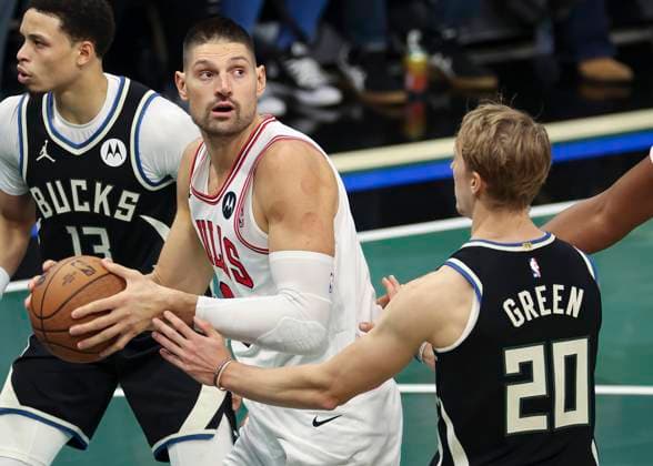 Basketball, NBA, Milwaukee Bucks - Chicago Bulls