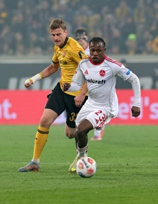 07 11 2025 Soccer Season 2025 2026 2 Soccer Bundesliga 12 Matchday SG Dynamo Dresden SGD 1 FC Nuremberg FCN Club Sportfoto Zink DaMa xdaxmax DFL regulations prohibit any use of photographs as image sequences and or quasi video only for editorial use Christoph Daferner 33, SG Dynamo Dresden SGD Mohamed Ali Zoma 23, 1 FC Nuremberg FCN