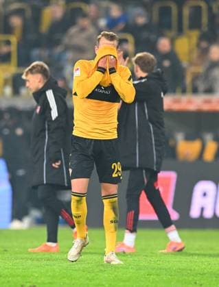 Lukas Boeder Dresden after the match, 07 11 2025, Soccer, GER, Season 2025 2026, 2 Bundesliga, Second League, Matchday 12, Rudolf Harbig Stadion Dresden, SG Dynamo Dresden 1 FC Nürnberg, DFB AND DFL REGULATIONS PROHIBIT ANY USE OF PHOTOGRAPHS as IMAGE SEQUENCES and or QUASI VIDEO,