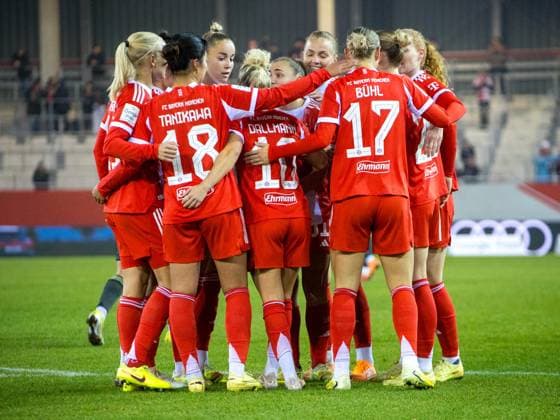 Bayern goal celebration after scoring 1 0 Womens football Muenchen Berlin 4 0 Womens soccer Bundesliga, FC Bayern München 1 FC Union Berlin, Matchday 10, Season 2025 2026, on 7 11 2025 in Muenchen, F C B A Y E R N C A M P U S, Germany Source Copyright Credit Oryk HAIST xFRAUENFUSSBALL-BAYERN-BERLINx
