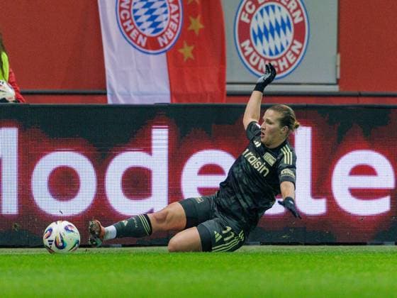 Berlins 11 Dina ORSCHMANN Womens Football Muenchen Berlin 4 0 Womens Football Bundesliga, FC Bayern München 1 FC Union Berlin, 10 Matchday, Season 2025 2026, on 7 11 2025 in Muenchen, F C B A Y E R N C A M P U S, Germany Source Copyright Credit Oryk HAIST xFRAUENFUSSBALL-BAYERN-BERLINx