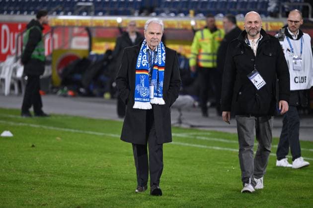 Bernard Dietz was named honorary captain of the German national team by the DFB 07 11 2025, Football, 3 Liga, Saison 2025 26, 14 Spieltag, MSV Duisburg SV Waldhof Mannheim 2 1 DFB regulations prohibit any use of photographs as image sequences and or quasi video Duisburg Schauinsland Reisen Arena Nordrhein Westfalen Germany Team2