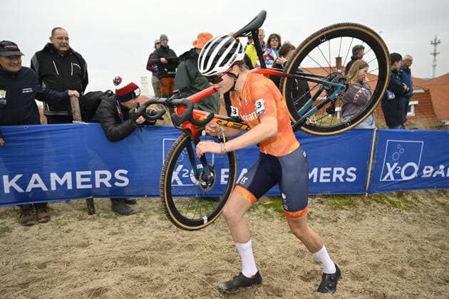 2025 UEC Cyclo-Cross EC - Women Juniors MIDDELKERKE, BELGIUM - NOVEMBER 08 : Jochems Nynke (NLD) in action during the 2025 UEC Cyclo-Cross European Championships for Women Juniors on November 08, 2025 in Middelkerke, Belgium, 08 11 2025 Middelkerke Belgium  Copyright: xNicoxVereeckenx