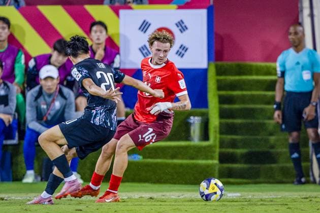 Football FIFA U17 World Cup Qatar 2025 Switzerland vs South Korea Group F Match 36 Marco Correia Switzerland, 16 Nam Ian South Korea, 20 Copyright: xRedhaxHosnixSegganix