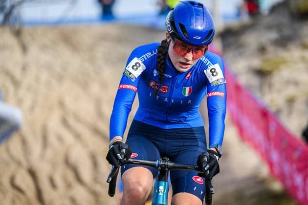 2025 UEC Cyclo-Cross EC - Women Juniors MIDDELKERKE, BELGIUM - NOVEMBER 08 : Azzetti Heidi (ITA) in action during the 2025 UEC Cyclo-Cross European Championships for Women Juniors on November 08, 2025 in Middelkerke, Belgium, 08 11 2025 Middelkerke Belgium  Copyright: xNicoxVereeckenx