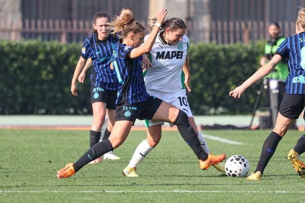Filis Melisa and Martina Tomaselli during Inter - FC Internazionale vs US Sassuolo, Italian football Serie A Women match in Sesto San Giovanni (MI), Italy, November 08 2025  Copyright: xRobertaxCorradin IPAxSportx xipa-agency.netx xx IPA_67684012 IPA_Agency_IPA67684012