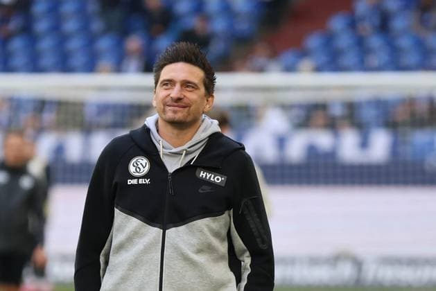 Head coach Vincent Wagner SV 07 Elversberg at the match of the 2 Bundesliga season 2025 26 FC Schalke 04 SV 07 Elversberg Copyright Thomas Pakusch Copyright: Thomas Pakusch