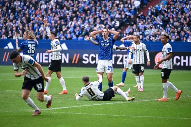08 11 2025, Football, 2 Bundesliga, Season 2025 2026, Matchday 12, FC Schalke 04 SV Elversberg, Nikola Katic FC Schalke 04 xRHR PHOTO YYx Copyright: KROEGER RHR-FOTOx RHR-FOTO YY