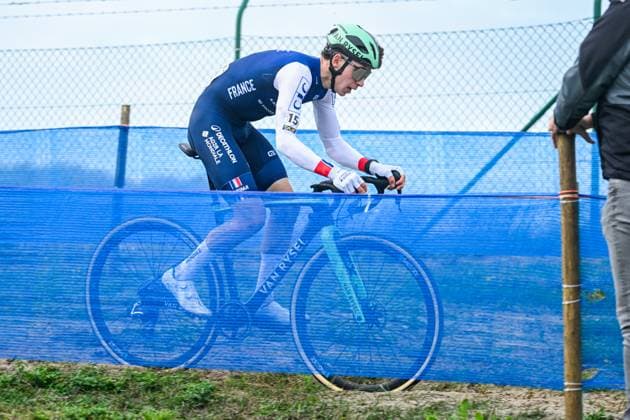 2025 UEC Cyclo-Cross EC - Men U23 MIDDELKERKE, BELGIUM - NOVEMBER 08 : Sparfel Jules (FRA) in action during the 2025 UEC Cyclo-Cross European Championships for Men U23 on November 08, 2025 in Middelkerke, Belgium, 08 11 2025 Middelkerke Belgium  Copyright: xNicoxVereeckenx