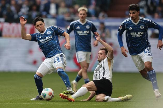 Soufiane El Faouzi FC Schalke 04 at the match of the 2 Bundesliga season 2025 26 FC Schalke 04 SV 07 Elversberg Copyright Thomas Pakusch Copyright: Thomas Pakusch