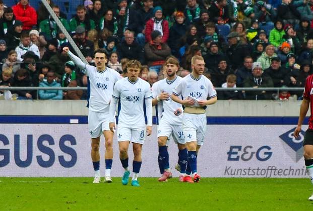 Germany Soccer 2 Bundesliga 2025 26, 12 Matchday Hannover 96 vs SV Darmstadt 98 Heinz von Heiden Arena Stadion Hannover Goal celebration Alexander Kynass Alexander Kynass SV Darmstadt 98 Hiroki Akiyama SV Darmstadt 98, 16 Luca Marseiler SV Darmstadt 98, 8 Fabian Holland SV Darmstadt 98, 32 Hannover Copyright: xAymanxAlahmedx