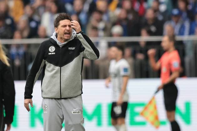 Head coach Vincent Wagner SV 07 Elversberg at the match of the 2 Bundesliga season 2025 26 FC Schalke 04 SV 07 Elversberg Copyright Thomas Pakusch Copyright: Thomas Pakusch