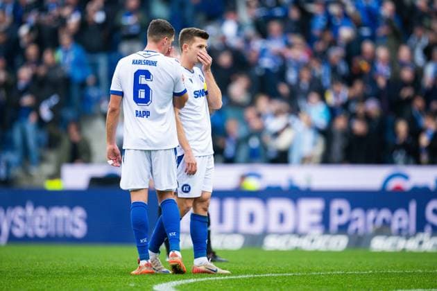 08 11 2025 Soccer, 2025 2026, 2 Bundesliga, Matchday 12, DSC Arminia Bielefeld Karlsruher SC L R Nicolai Rapp Karlsruhe , Marvin Wanitzek Karlsruhe DFL REGULATIONS PROHIBIT ANY USE OF PHOTOGRAPHS AS IMAGE SEQUENCES AND OR QUASI VIDEO