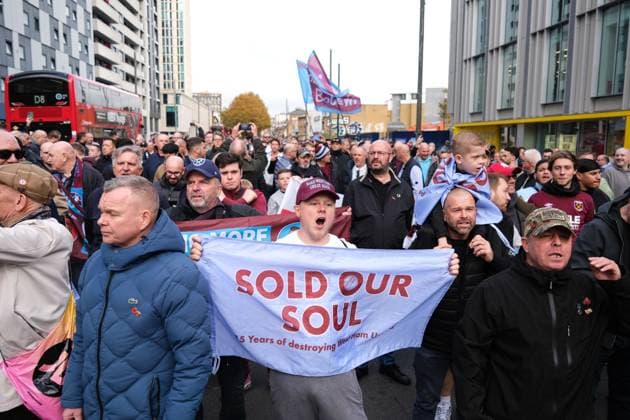 Football, England, West Ham United, fan protests