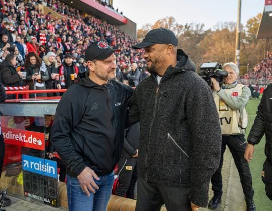 Soccer, Men, Season 2025 2026, 1 Bundesliga 10 Matchday , 1 FC Union Berlin FC Bayern Munich, f l Coach Steffen Baumgart 1 FC Union Berlin , Coach Vincent Kompany Bayern Munich , 08 11 2025, Copyright: xMatthiasxKochx