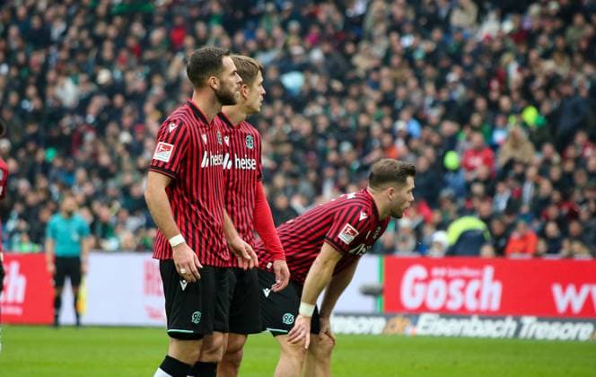 Germany Soccer 2 Bundesliga 2025 26, 12 Matchday Hannover 96 vs SV Darmstadt 98 Heinz von Heiden Arena Stadion Hannover Virgil GhiÅ£Äƒ Virgil Ghita Hannover 96, 5 Benjamin Källman Benjamin Kallman Hannover 96, 9 Hannover Copyright: xAymanxAlahmedx