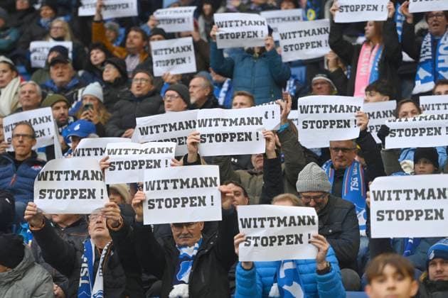 Hoffenheim fans, football fans, hang wanted posters of player consultant Roger WITTMANN on Football 1 Bundesliga Season 2025 2026, 10 Matchday, Matchday10 TSG 1899 Hoffenheim RB Leipzig on 08 11 2025 PreZero ARENA