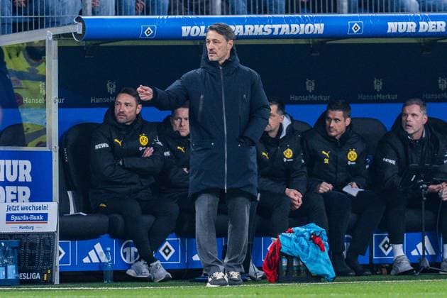 08 11 2025, Hamburger SV vs Borussia Dortmund, 1 Bundesliga, Matchday 10 Niko Kovac Borussia Dortmund, Coach Important note According to the regulations of the DFL German Football League and the DFB German Football Association, it is prohibited to use photographs taken in the stadium and or of the match in the form of sequential images and or video-like photo series Copyright: xBahhoxKarax