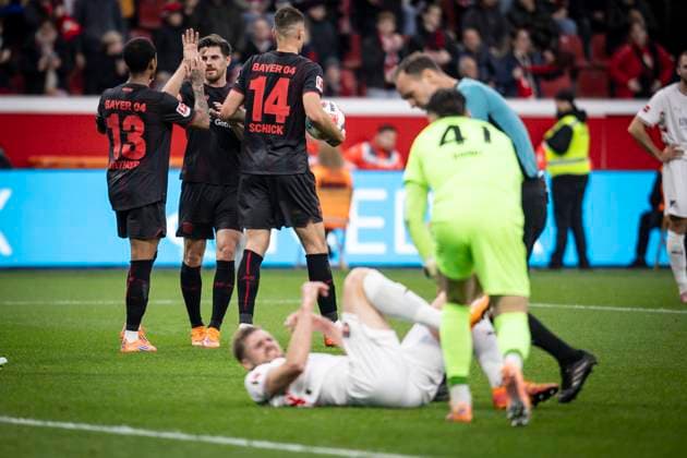 LEVERKUSEN, GERMANY - NOVEMBER 8: Patrik Schick (Bayer 04 Leverkusen, 14) scores to 3:0 after a misunderstanding between Patrick Mainka (1. FC Heidenheim, 6) and Diant Ramaj (1. FC Heidenheim, 41) during the Bundesliga match (gameday 10) between Bayer 04 Leverkusen vs. 1. FC Heidenheim at BayArena on November 8, 2025 in Leverkusen, Germany. (Photo by Axel Kohring Beautiful Sports) DFL REGULATIONS PROHIBIT ANY USE OF PHOTOGRAPHS AS IMAGE SEQUENCES AND OR QUASI-VIDEO. Nordrhein-Westfalen Germany Copyright: xBEAUTIFULxSPORTS AxelxKohringx