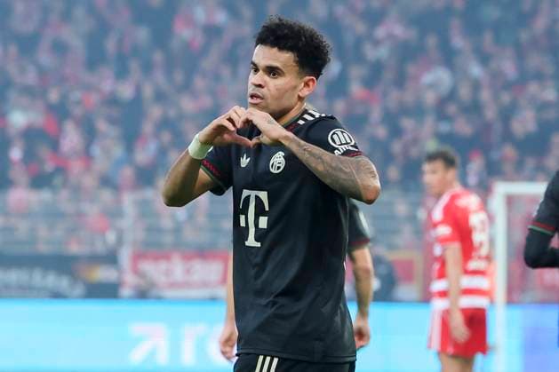 Luis Diaz (FC Bayern Muenchen) bejubelt seinen Treffer zum 1:1, Bundesliga, 1. FC Union Berlin v FC Bayern München, Stadion An der Alten Försterei am 08. November 2025 in Berlin, Deutschland. (Foto von Marco Steinbrenner DeFodi Images) Luis Diaz (FC Bayern Muenchen) celebrates after scoring his teams first goal, Bundesliga, 1. FC Union Berlin v FC Bayern München, Stadion An der Alten Försterei, November 8, 2025 in Berlin, Germany. (Photo by Marco Steinbrenner DeFodi Images) DFL regulations prohibit any use of photographs as image sequences and or quasi-video. Luis Diaz FC Bayern Muenchen celebrates his goal for 1 1, Bundesliga, 1 FC Union Berlin v FC Bayern München, Stadion An der Alten Försterei, November 8, 2025 in Berlin, Germany Photo by Marco Steinbrenner DeFodi Images Luis Diaz FC Bayern Muenchen celebrates after scoring his teams first goal, Bundesliga, 1 FC Union Berlin v FC Bayern München, Stadion An der Alten Försterei, November 8, 2025 in Berlin, Germany Photo by Marco Steinbrenner DeFodi Images DFL regulations prohibit any use of photographs as image sequences and or quasi video